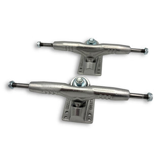 GULLWING | Pro III Trucks Set - Silver | 9.0"