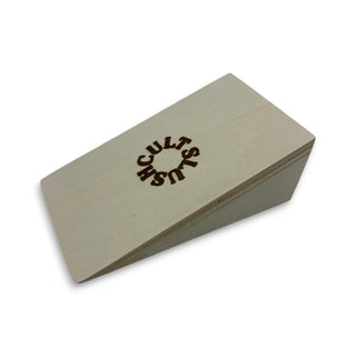 SLUSHCULT | Classic Kicker - Fingerboard Ramp