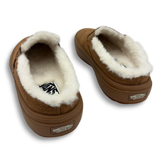 Vans Off The Wall tan suede slip-on mule platform shoes with sherpa lining