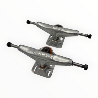 GRIND KING | Locker Polished Trucks Set | 8.25" / 9.5"